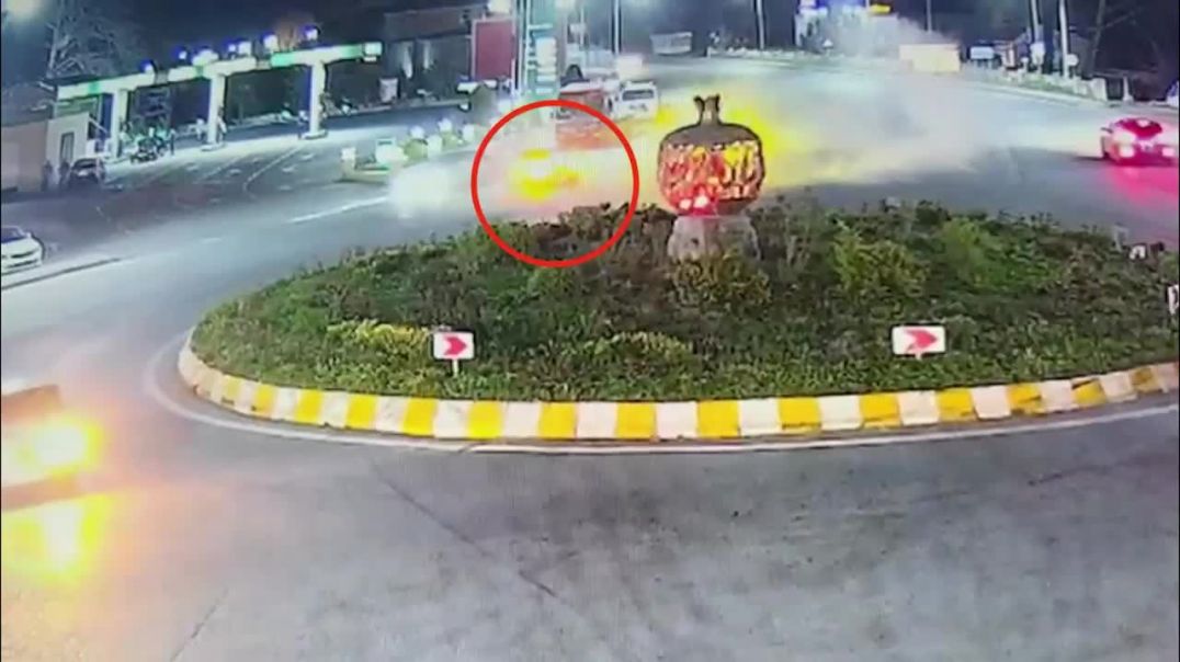 WhatsApp Video 2026-04-03 at 09